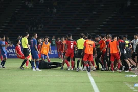 AFC sẽ phạt nặng U22 Indonesia và U22 Thái Lan sau vụ loạn đả