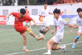 Hai đại diện Thạch Thất tranh vô địch bóng đá học sinh THPT Hà Nội 2023