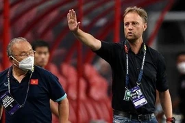 Cựu HLV tuyển Thái Lan dẫn dắt CLB Công an Hà Nội