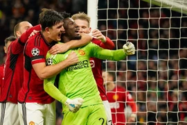 Onana cản 11m phút bù giờ giúp MU thắng nghẹt thở