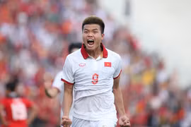 Tiền đạo U22 Việt Nam phải chia sẻ ngôi Vua phá lưới SEA Games 32