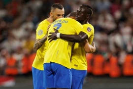 Ronaldo ghi bàn ngày Mane ra mắt Al Nassr