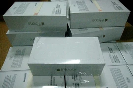 Bắt giữ lô 20 chiếc iPhone 6 không hóa đơn chứng từ