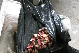 Lòng lợn- tim gà "thối" suýt lên mâm nhậu nhà hàng