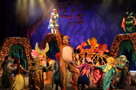 "Cổ tích cười" 