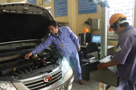 Bộ LĐ-TB&XH muốn "ôm", nhiều bộ phản đối