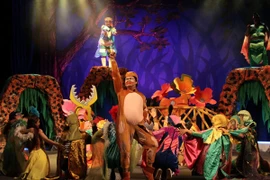 "Cổ tích cười" 