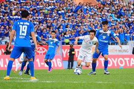 HLV Phan Thanh Hùng thừa nhận đội bóng cũ Hà Nội T&T "sẽ vô địch"