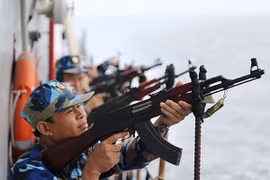 Lữ đoàn 171: Vượt sóng, thắng gió, bắn giỏi