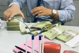 Nợ xấu tăng, tỷ lệ bao phủ suy giảm, gánh nặng vẫn đè vai ngân hàng