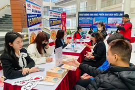 Thị trường lao động Tết sôi động, doanh nghiệp tăng tốc tuyển dụng