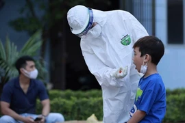 Đề nghị hỗ trợ dinh dưỡng, vật phẩm y tế cho trẻ em trong khu vực cách ly