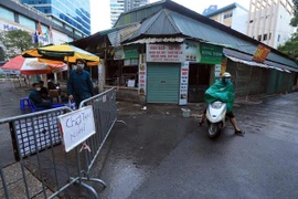 Hà Nội: Tạm dừng hoạt động chợ Nhân Chính do liên quan ca dương tính SARS-CoV-2