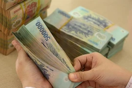 Đề xuất nâng chuẩn mức sống tối thiểu lên 2.065.000 đồng/tháng với thành thị