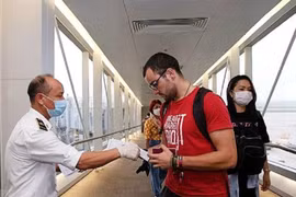 Đa số lao động nước ngoài làm việc ở Việt Nam là quản lý, chuyên gia