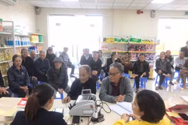 Khoảng 3,5 triệu người nhận gộp 2 tháng lương hưu, trợ cấp trước Tết Nguyên đán