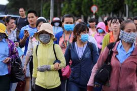 Thị trường lao động "tê liệt", hàng chục triệu lao động bị ảnh hưởng tiêu cực