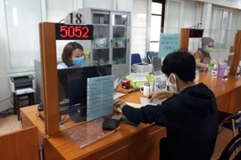 Hà Nội: Người lao động không đủ điều kiện hưởng trợ cấp thất nghiệp gửi hồ sơ hỗ trợ ở đâu?