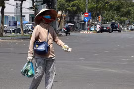 Đề nghị các địa phương miễn, giảm tiền điện, nước cho lao động khó khăn