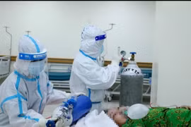 Cảm kích đội ngũ y, bác sỹ của Bệnh viện dã chiến thu dung điều trị Covid số 2 TPHCM 