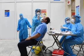 Hà Nội: Hơn 10.000 đối tượng nguy cơ cao đã âm tính với SARS-CoV-2