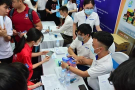 "Chạy đua" tuyển dụng cuối năm, ngành nào có nhu cầu lớn?