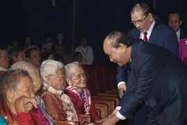 Nâng mức trợ cấp hằng tháng đối với Bà Mẹ Việt Nam anh hùng