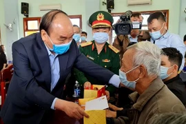 Đề xuất nâng mức quà tặng của Chủ tịch nước với người có công dịp 27-7