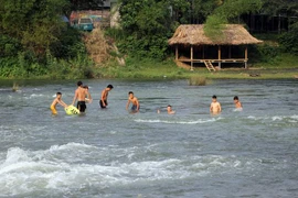 Cảnh báo gia tăng tai nạn đuối nước ở trẻ em trong mùa hè