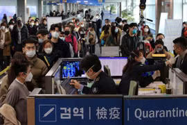 Lao động Việt Nam chưa về nước được gia hạn cư trú tại Hàn Quốc