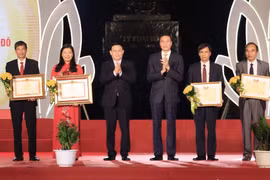 Hà Nội tổ chức trọng thể Lễ kỷ niệm 90 năm Ngày truyền thống Mặt trận Tổ quốc Việt Nam