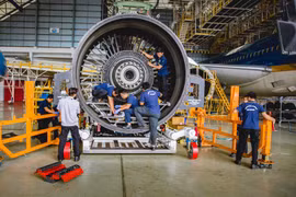 Từ 1-2-2021: Những công việc nào được phép cho thuê lại lao động?