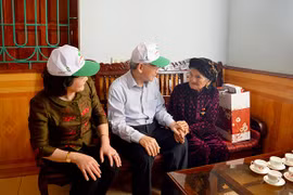  Đề xuất nâng mức quà tặng của Chủ tịch nước nhân dịp Tết Nguyên đán