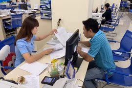 Doanh nghiệp phá sản, chế độ bảo hiểm xã hội của người lao động giải quyết thế nào?