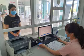 Hà Nội: Tạm dừng in thẻ bảo hiểm y tế giấy đối với một số trường hợp