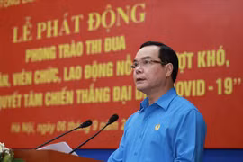 Công nhân, viên chức, lao động cả nước đồng cam cộng khổ, thi đua vượt qua đại dịch