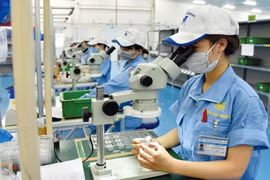 Cập nhật khoản lương, phụ cấp lương trong hợp đồng lao động từ năm 2021