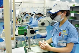 Cập nhật khoản lương, phụ cấp lương trong hợp đồng lao động từ năm 2021