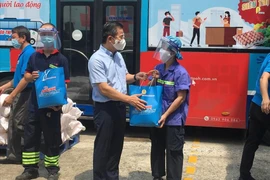 Hà Nội: 2.000 túi "An sinh Công đoàn" hỗ trợ người lao động khó khăn