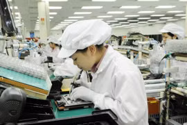 Chiếm gần nửa thị trường lao động, tỷ lệ phụ nữ Việt Nam giữ vị trí lãnh đạo vẫn thấp