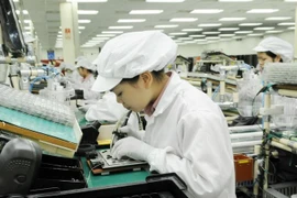 Chiếm gần nửa thị trường lao động, tỷ lệ phụ nữ Việt Nam giữ vị trí lãnh đạo vẫn thấp