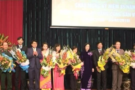 “Liên hoan văn nghệ mừng Đảng, mừng xuân”