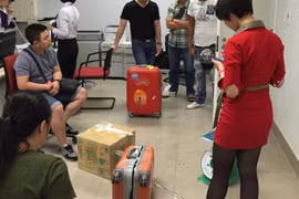 Một ngày xử lý 2 vụ trộm cắp, chiếm đoạt tài sản ở sân bay