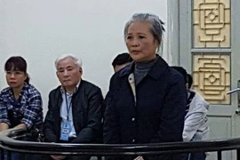 Bị truy tội lạm dụng, nữ đại gia ngành gỗ nói không trốn nợ