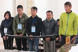 Tinh vi thủ đoạn làm giả giấy chứng minh nhân dân