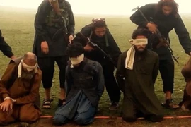 IS chôn mìn cho nổ tung 10 tù nhân ở Afghanistan