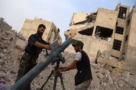 Quân nổi dậy Syria dùng Ipad để bắn súng cối, tên lửa