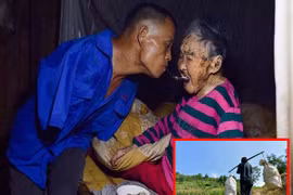 Cảm động chuyện người đàn ông cụt tay chăm sóc mẹ già liệt giường