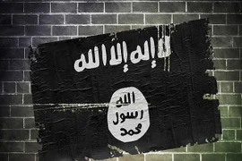 Chồng chết, góa phụ Anh hoang mang chạy trốn khỏi IS