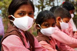 Các nước trên thế giới giải quyết như thế nào với trẻ mồ côi vì Covid-19?